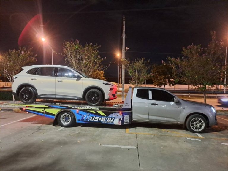 รถยกสี่แยกเพชรเกษม-บรมราชชนนี